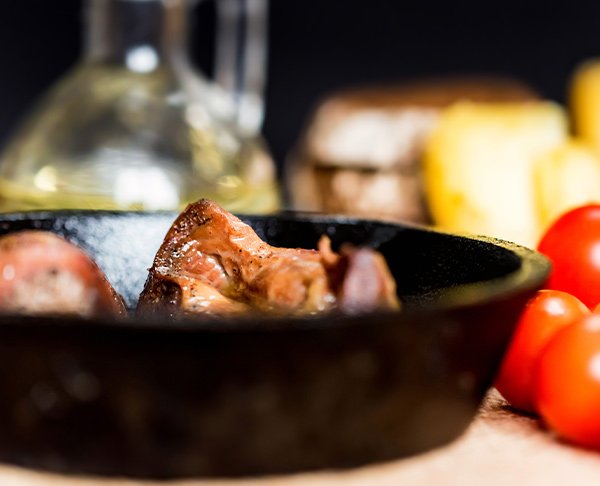 Frango com Alcachofras em Molho Cremoso de Mostarda